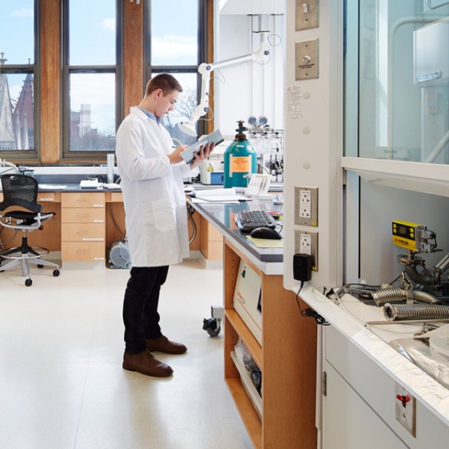 Man working in lab