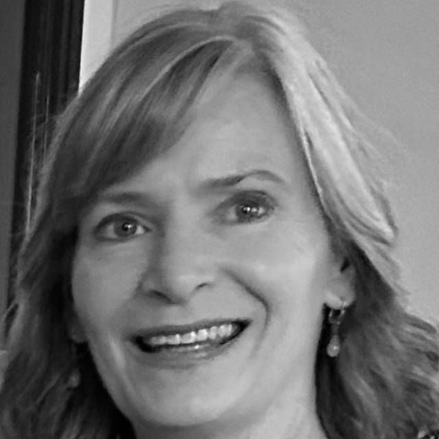 jennifer hall